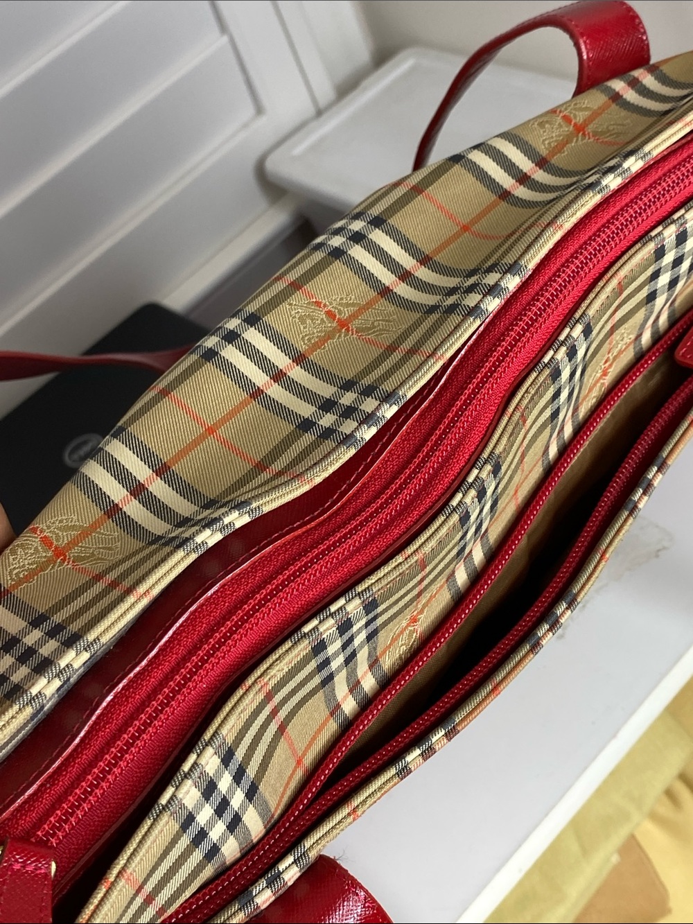 Burberry Nova Check Tote with Red Trim and Handles - Picture 8 of 16